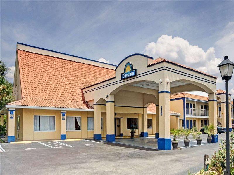 Days Inn By Wyndham Jacksonville South Memorial Hospital Exterior photo